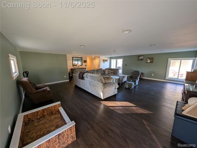 805 Oak Street, Lennon Village, MI 48449