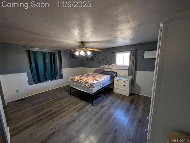 805 Oak Street, Lennon Village, MI 48449