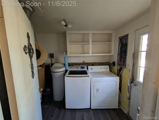 805 Oak Street, Lennon Village, MI 48449