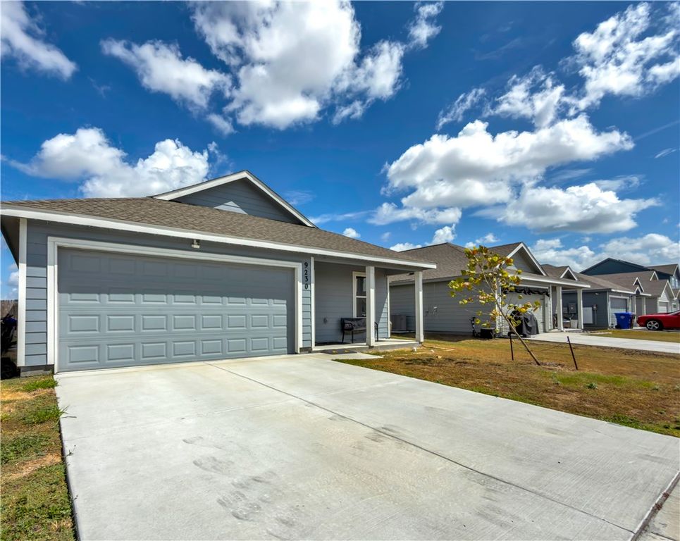 9230 Scottish Oak St, Corpus Christi, TX 78410 — photo 2