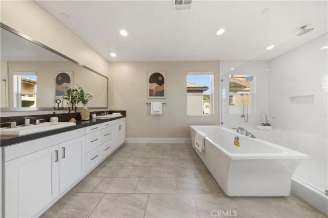 72 Ray, Irvine, CA 92618