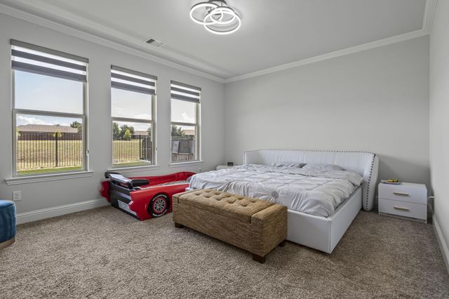 913 Gingham Street, Frisco, TX 75036