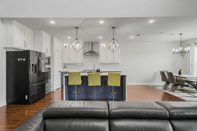 913 Gingham Street, Frisco, TX 75036