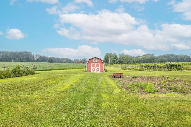 7935 Lafayette Road NW, Newark, OH 43055