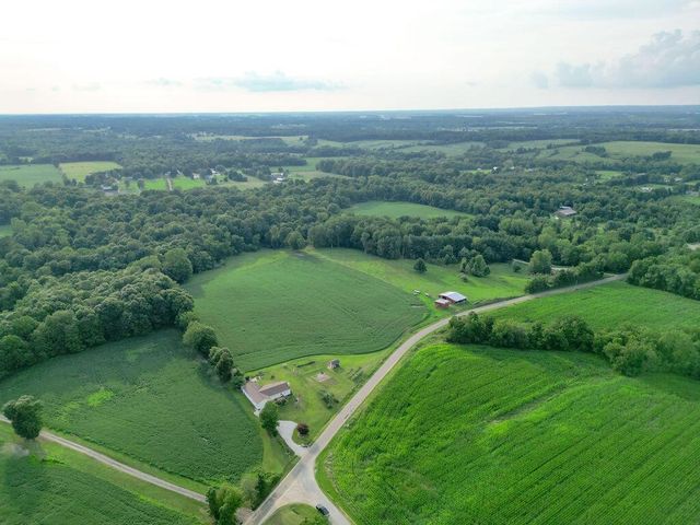 7935 Lafayette Road NW, Newark, OH 43055