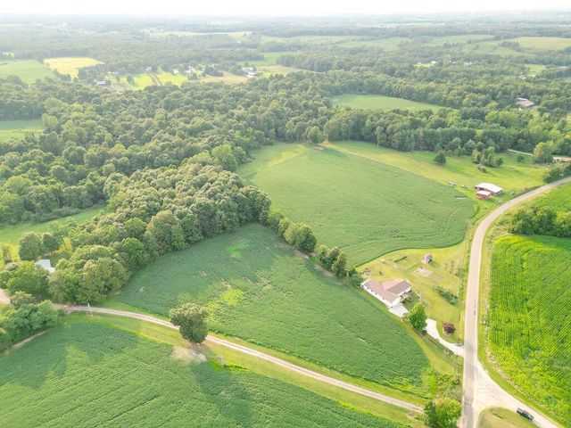 7935 Lafayette Road NW, Newark, OH 43055