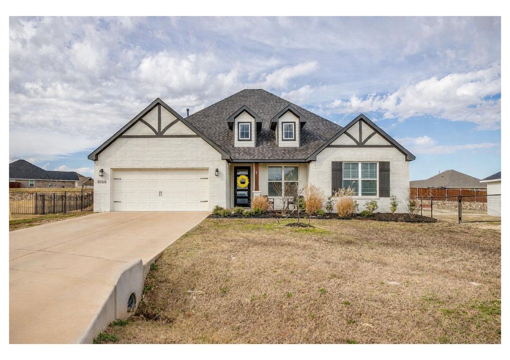 11709 Sand Cat Court, Godley, TX 76044
