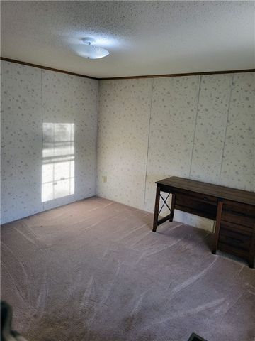 826 Clover Ln, Murrysville, PA 15668