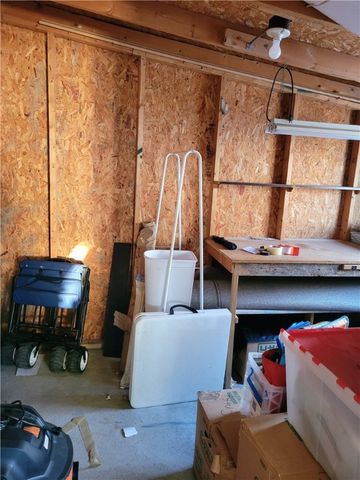 826 Clover Ln, Murrysville, PA 15668