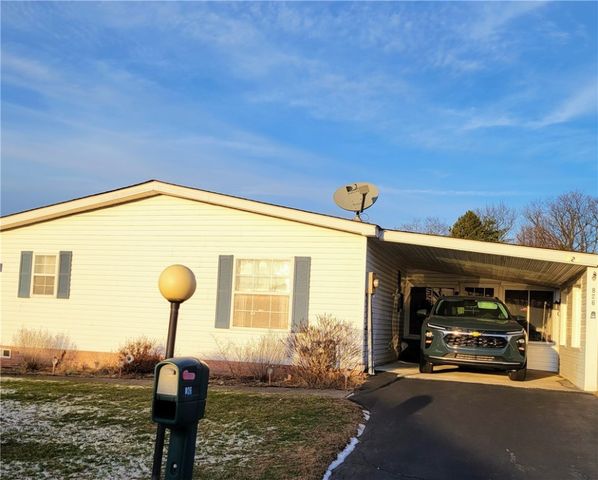 826 Clover Ln, Murrysville, PA 15668