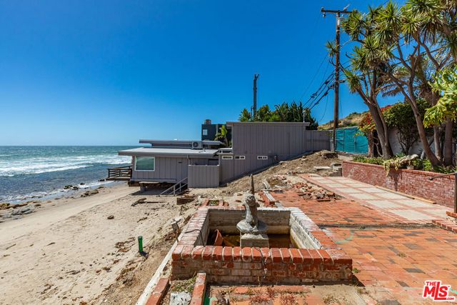 24236 Malibu Road, Malibu, CA 90265