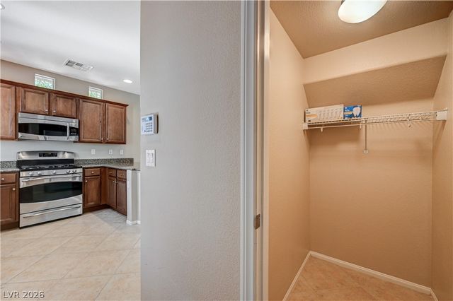 11371 Corsica Mist Avenue, Las Vegas, NV 89135