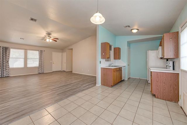 1209 Briar Patch Way, Norman, OK 73071