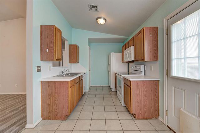 1209 Briar Patch Way, Norman, OK 73071