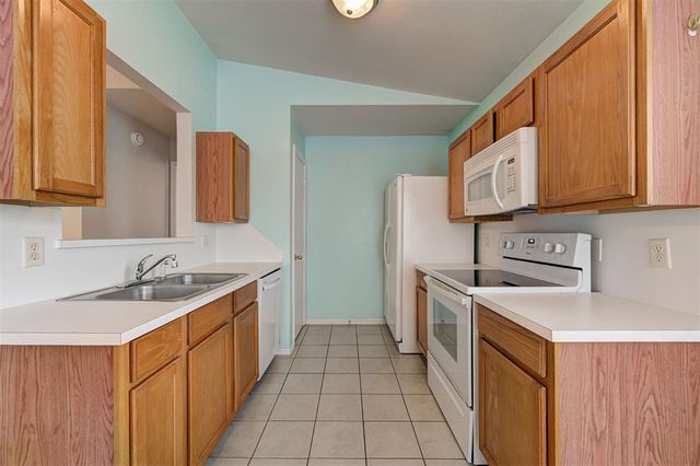 1209 Briar Patch Way, Norman, OK 73071