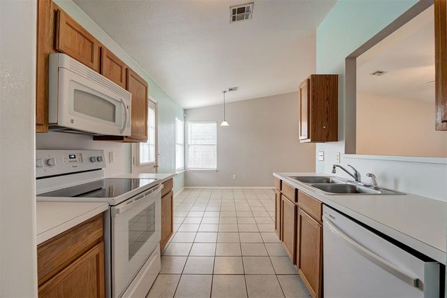 1209 Briar Patch Way, Norman, OK 73071
