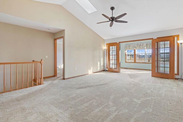 3024 Edmonton Drive, Sun Prairie, WI 53590