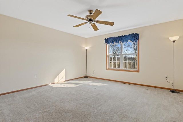 3024 Edmonton Drive, Sun Prairie, WI 53590