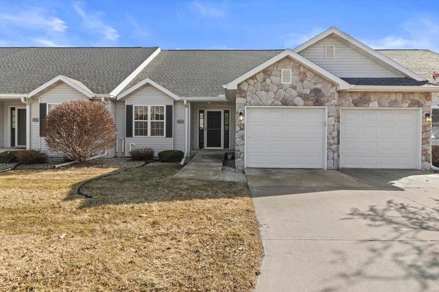 3024 Edmonton Drive, Sun Prairie, WI 53590