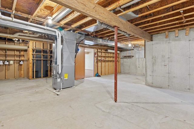 3024 Edmonton Drive, Sun Prairie, WI 53590