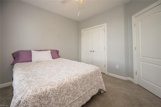 2308 Mariners Mark Way Apt 203, Virginia Beach, VA 23451