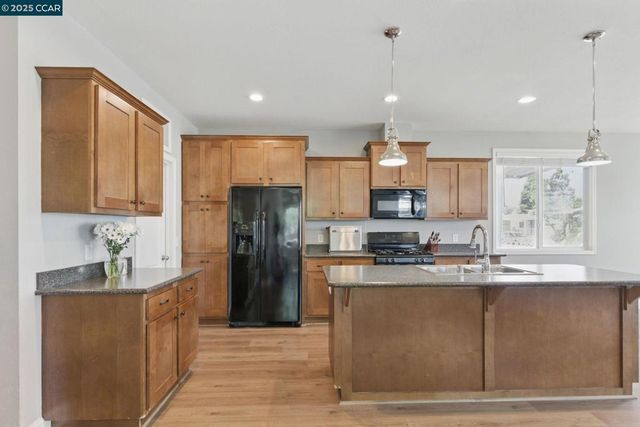 166 Selima Way, Pacheco, CA 94553