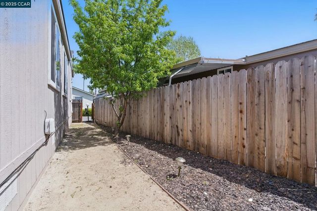 166 Selima Way, Pacheco, CA 94553