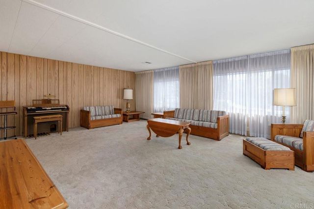 1506 Oak Drive 4, Vista, CA 92084