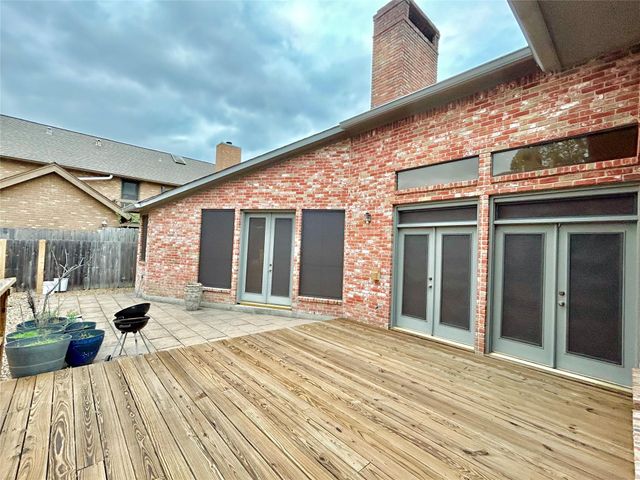 16306 Knightrider Drive, Spring, TX 77379