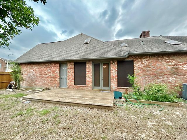 16306 Knightrider Drive, Spring, TX 77379