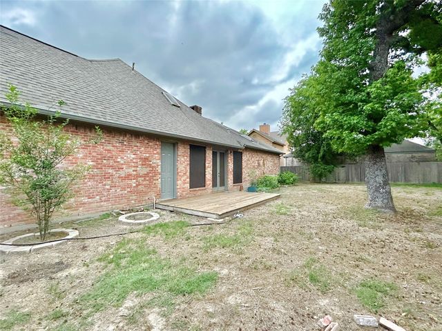 16306 Knightrider Drive, Spring, TX 77379