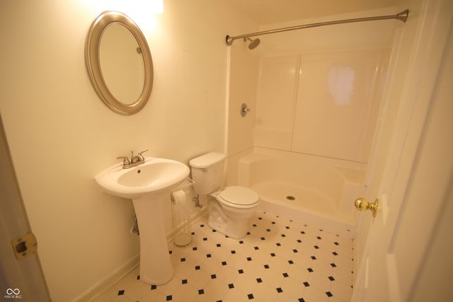 11833 Walker Lane, Fishers, IN 46037