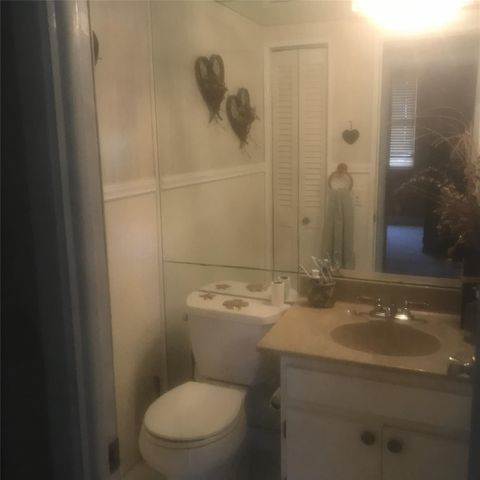 4350 Hillcrest Drive 704, Hollywood, FL 33021