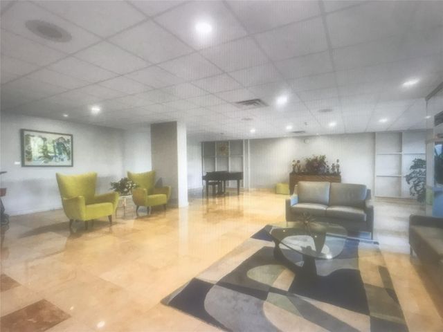 4350 Hillcrest Drive 704, Hollywood, FL 33021