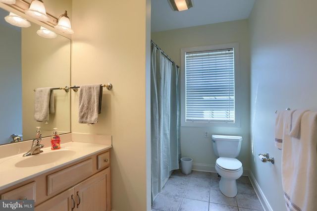 5127 JENNIFER CIR, Mechanicsburg, PA 17050