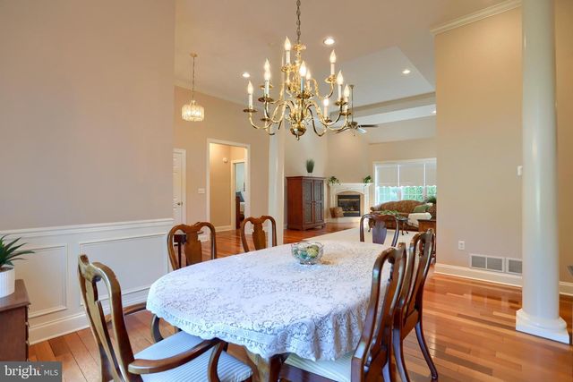 5127 JENNIFER CIR, Mechanicsburg, PA 17050