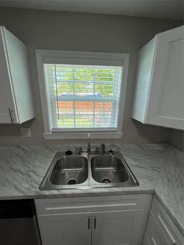 2017 Tolosa Drive, Dallas, TX 75228