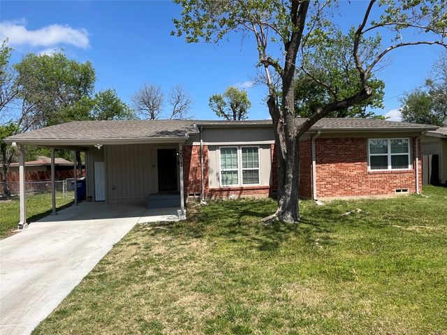 2017 Tolosa Drive, Dallas, TX 75228