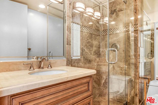 10433 Wilshire Boulevard 1001, Los Angeles, CA 90024