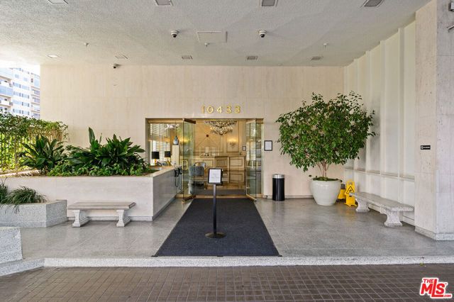 10433 Wilshire Boulevard 1001, Los Angeles, CA 90024