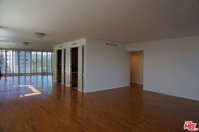 10433 Wilshire Boulevard 1001, Los Angeles, CA 90024