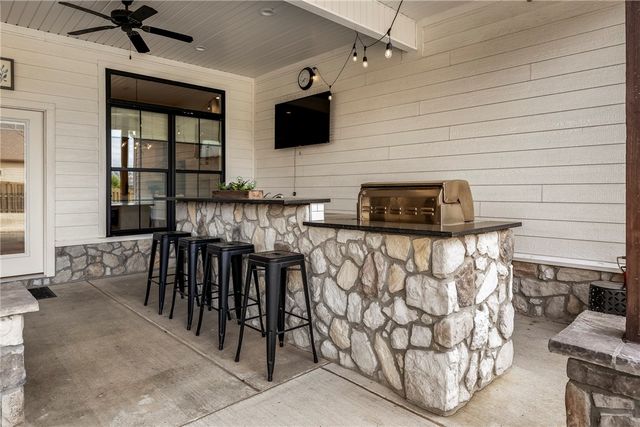 830 Big Horn Street, Bentonville, AR 72712