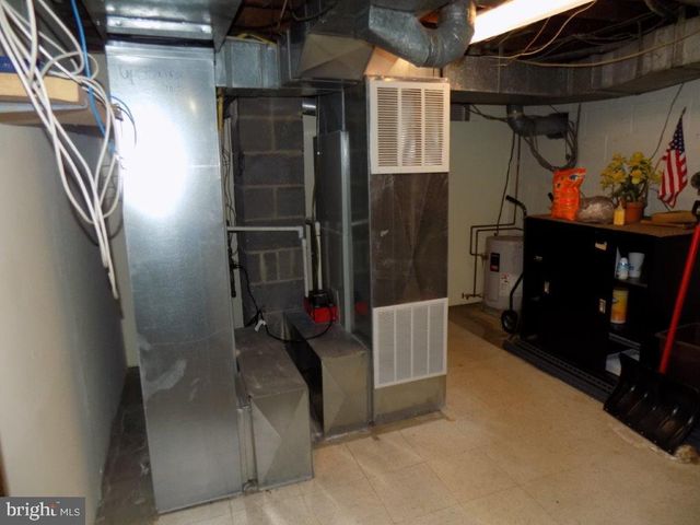 175 WHITE HORSE RD, Voorhees, NJ 08043