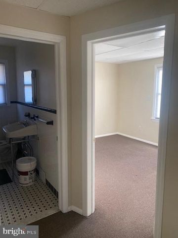 175 WHITE HORSE RD, Voorhees, NJ 08043