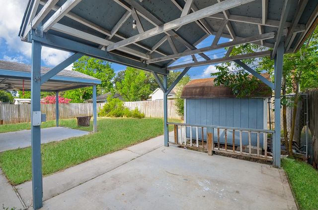 3722 Brier Gardens Drive, Houston, TX 77082