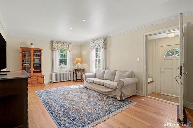 10 Koger Road, Trumbull, CT 06611