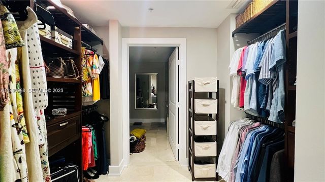 7900 Harbor Island Dr 622, North Bay Village, FL 33141