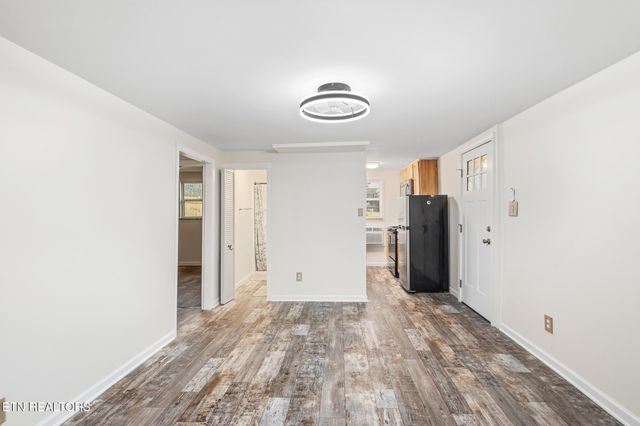 402 Pine Street, Madisonville, TN 37354