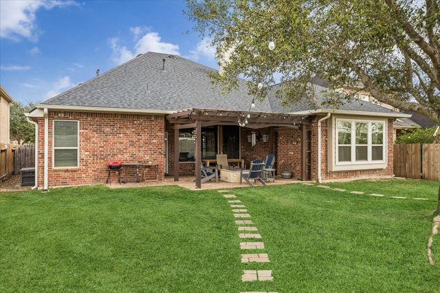2902 Red Maple Drive, Katy, TX 77494