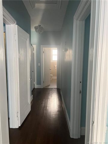 214 Goffe Terrace 2nd Fl, New Haven, CT 06511